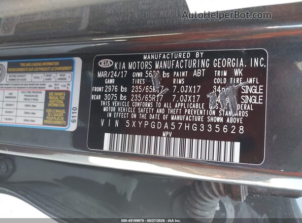 5XYPGDA57HG335628 2017 KIA SORENTO Gray 