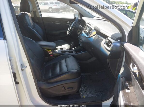 5XYPH4A12GG024830 2016 KIA SORENTO White Front interior view