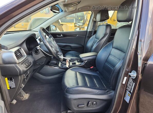 5XYPHDA53HG243879 2017 KIA SORENTO Brown 