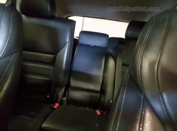 5XYPHDA5XGG069968 2016 KIA SORENTO Blue Rear seats view