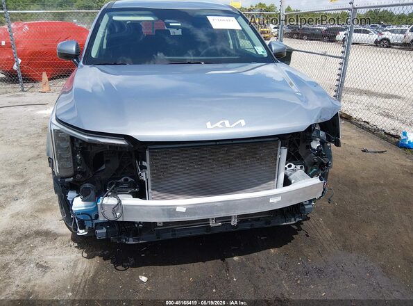 5XYRG4JC2SG400299 2025 KIA SORENTO Silver Widok z przodu
