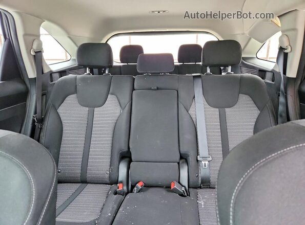 5XYRG4LC8NG137057 2022 KIA SORENTO Серый Вид задних сидений