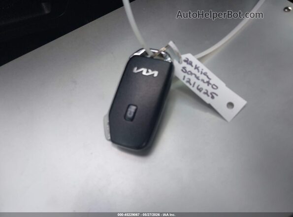 5XYRH4LF6NG121625 2022 KIA SORENTO White 