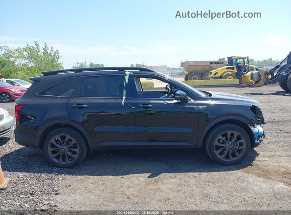 5XYRHDLF0PG207550 2023 KIA SORENTO Black Rear interior view