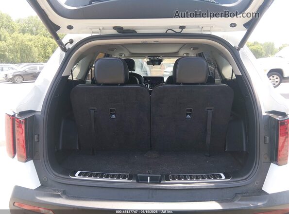 5XYRHDLF9NG134367 2022 KIA SORENTO White 