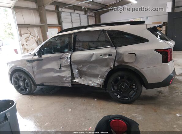 5XYRKDJF4RG271078 2024 KIA SORENTO Gray Widok wnętrza 360 stopni
