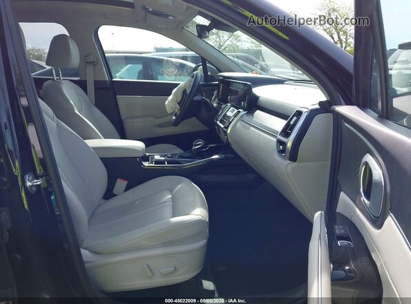 5XYRKDLF7PG238229 2023 KIA SORENTO Black 