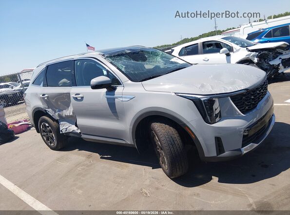 5XYRL4JC9TG434981 2026 KIA SORENTO Gray Rear interior view