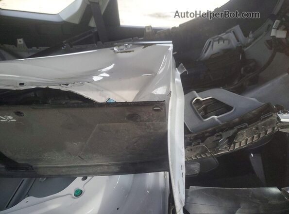 5XYRLDJC8SG349175 2025 KIA SORENTO White Вид задньої частини салону