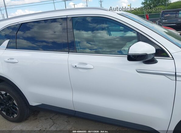 5XYRLDJC9RG278790 2024 KIA SORENTO White Вид задньої частини салону