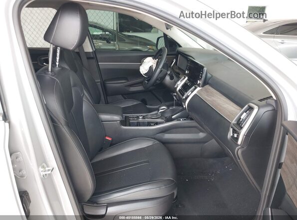 5XYRLDLC0NG082051 2022 KIA SORENTO Gray Widok wnętrza z przodu