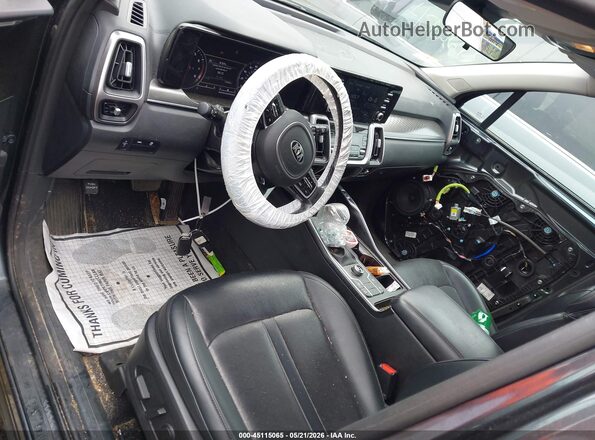 5XYRLDLC6MG001536 2021 KIA SORENTO Green Front interior view