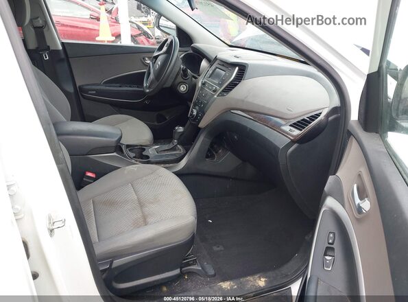 5XYZT3LB9JG557501 2018 HYUNDAI SANTA FE SPORT White Вид салону спереду