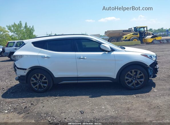 5XYZWDLA7HG456472 2017 HYUNDAI SANTA FE SPORT Белый Вид задней части салона