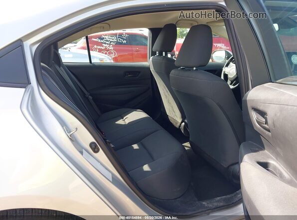 5YFB4MDE1RP095682 2024 TOYOTA COROLLA Silver 