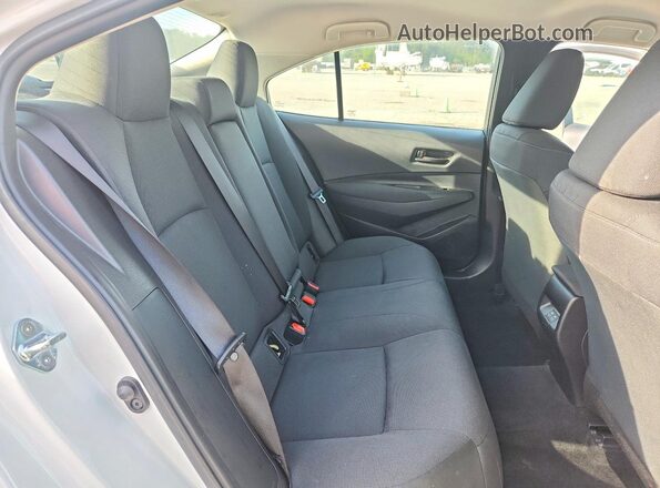5YFB4MDE2SP323825 2025 TOYOTA COROLLA White Vista de los asientos traseros