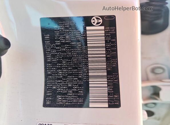 5YFB4MDE2SP323825 2025 TOYOTA COROLLA White Vista del compartimento del motor