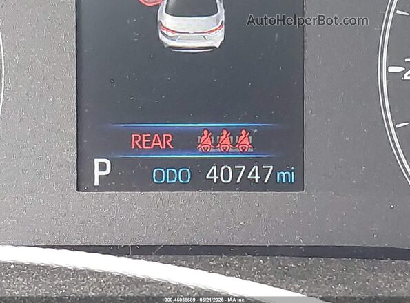 5YFB4MDE3PP045475 2023 TOYOTA COROLLA Белый 