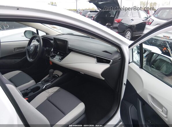 5YFB4MDE4TP434281 2026 TOYOTA LL White Front interior view