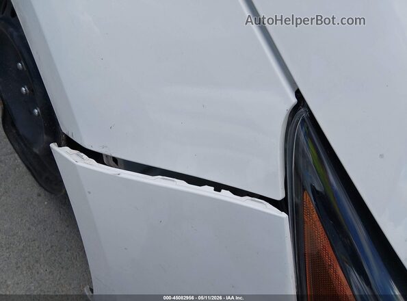 5YFB4MDE6PP008307 2023 TOYOTA LL White 