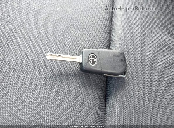 5YFB4MDE6PP070824 2023 TOYOTA LL Серебряный Вид панели приборов