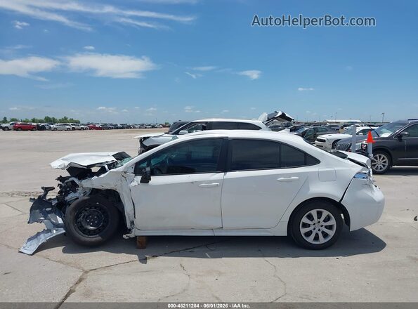 5YFB4MDE6TP427395 2026 TOYOTA COROLLA Белый 