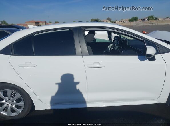 5YFB4MDE7SP265419 2025 TOYOTA COROLLA White Widok wnętrza z tyłu