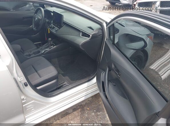 5YFB4MDEXPP040743 2023 TOYOTA LL Silver Vista interior delantera