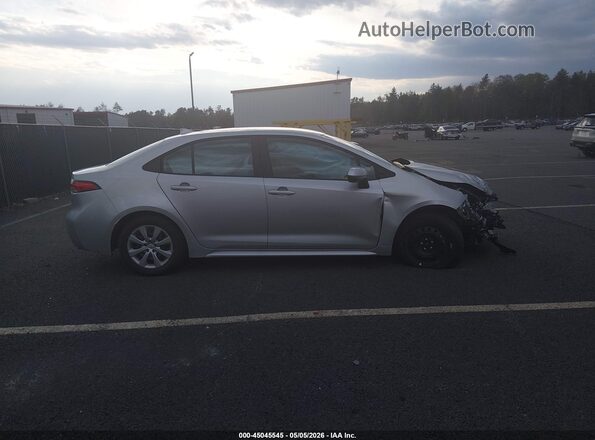 5YFB4MDEXSP327735 2025 TOYOTA LL Silver Widok wnętrza z tyłu