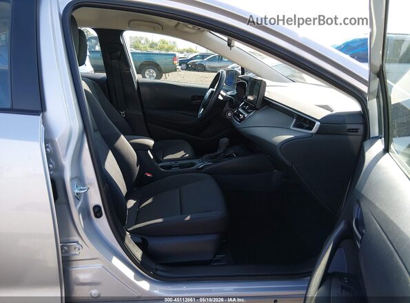 5YFB4MDEXTP380954 2026 TOYOTA COROLLA Silver Widok wnętrza z przodu