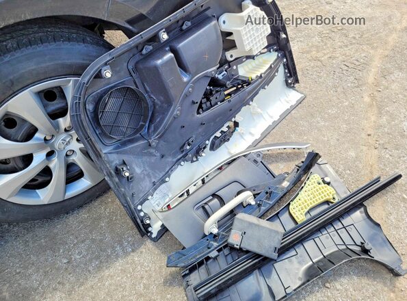 5YFBPMBEXMP186517 2021 TOYOTA LL Black Սալոնի հետևի տեսք