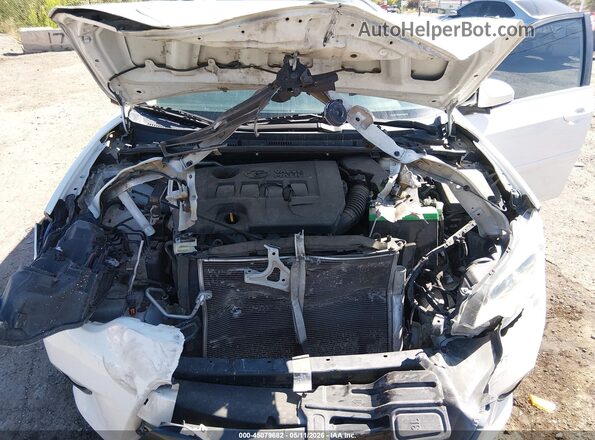 5YFBPRHE3GP442652 2016 TOYOTA LL White 