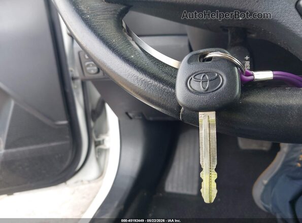 5YFBURHE4GP386150 2016 TOYOTA COROLLA White Առջևի վահանակի տեսք