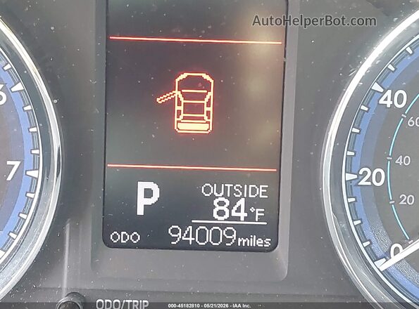 5YFBURHE4JP777791 2018 TOYOTA COROLLA Silver 