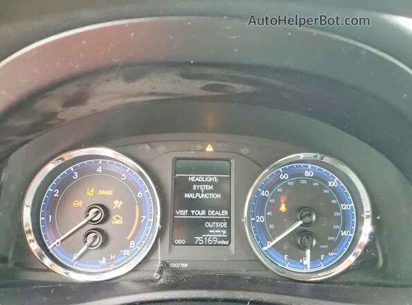 5YFBURHE4JP791674 2018 TOYOTA COROLLA Silver Vista del cuadro de instrumentos