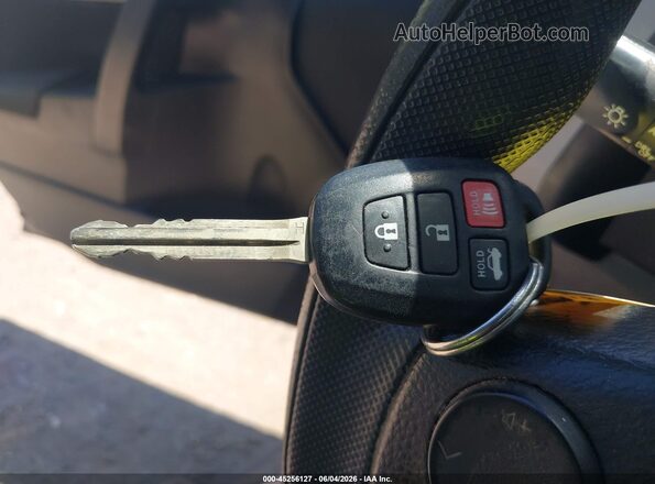 5YFBURHE4KP932180 2019 TOYOTA COROLLA Gray Widok deski rozdzielczej