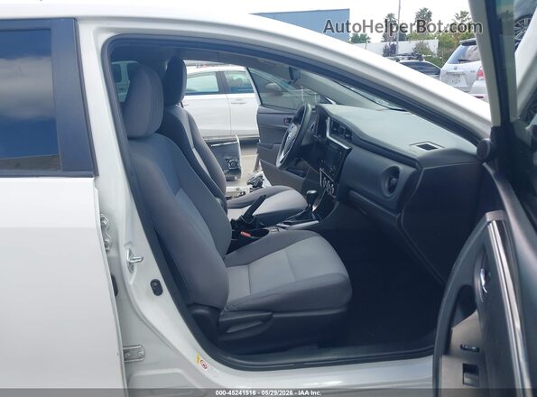 5YFBURHE6HP596427 2017 TOYOTA COROLLA White 