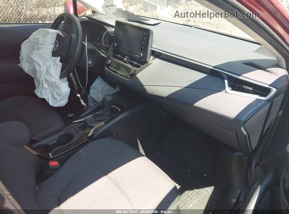 5YFEPMAE0NP290949 2022 TOYOTA COROLLA Red Front interior view