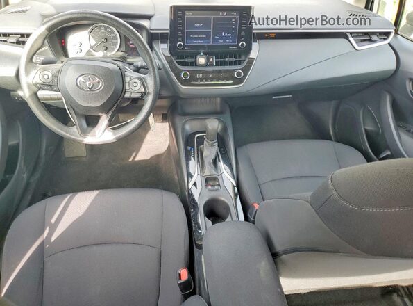5YFEPMAE1NP301621 2022 TOYOTA COROLLA Silver 