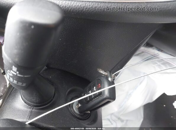 5YFEPMAE2MP212669 2021 TOYOTA LL White Widok deski rozdzielczej