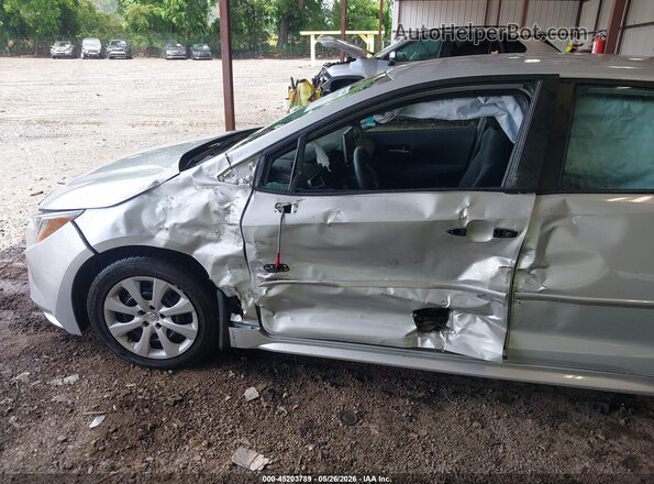 5YFEPMAE2MP212865 2021 TOYOTA COROLLA Silver წინა ხედი