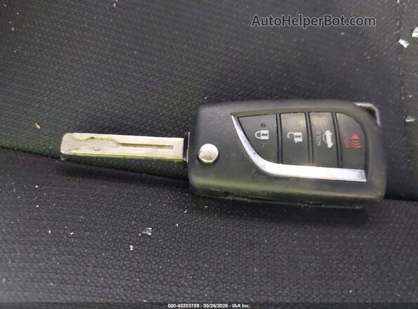 5YFEPMAE2MP212865 2021 TOYOTA COROLLA Silver წინა პანელის ხედი