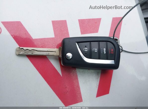 5YFEPMAE2NP313826 2022 TOYOTA LL Silver Dashboard view