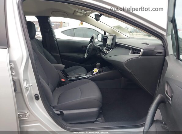 5YFEPMAE2NP313826 2022 TOYOTA LL Silver Front interior view