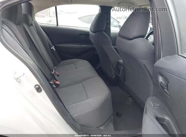 5YFEPMAE2NP313826 2022 TOYOTA LL Silver VIN sticker view
