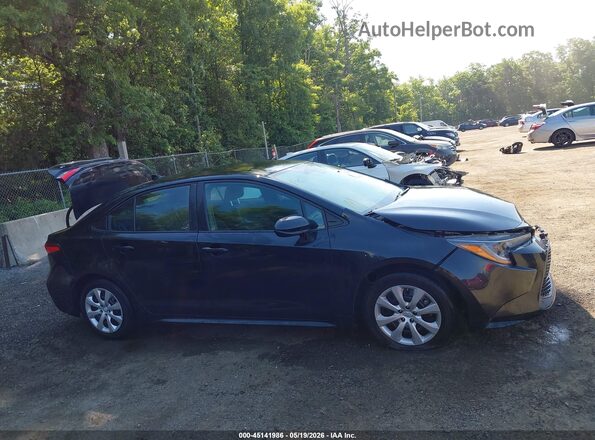 5YFEPMAE2NP315558 2022 TOYOTA COROLLA Черный Вид задней части салона