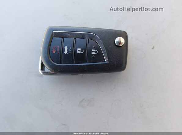 5YFEPMAE5MP222810 2021 TOYOTA LL White Առջևի վահանակի տեսք