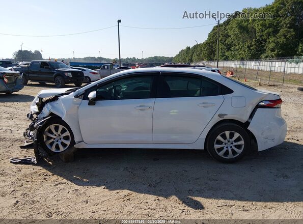 5YFEPMAE6NP303400 2022 TOYOTA COROLLA Белый 