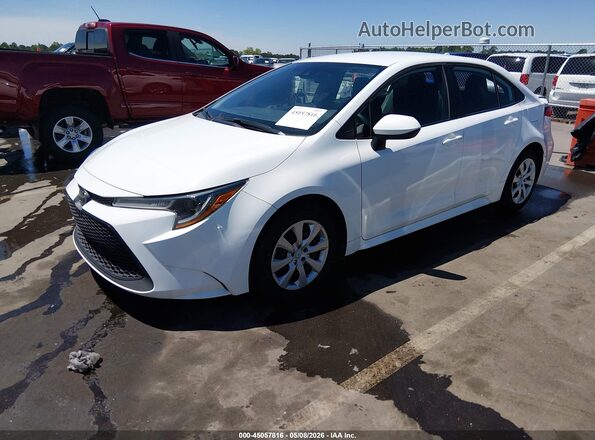 5YFEPMAE6NP309052 2022 TOYOTA LL White Vista tres cuartos delantera izquierda