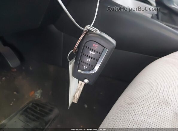 5YFEPMAE7MP186019 2021 TOYOTA LL Silver Առջևի վահանակի տեսք